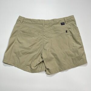Patagonia Quandary Flat Front Slash Pocket Beige Chino Shorts Women's 31x5‎